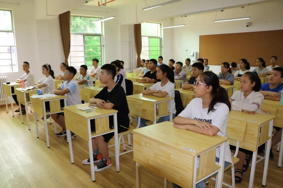 【七年级新生入学教育】梦想，从这里起航