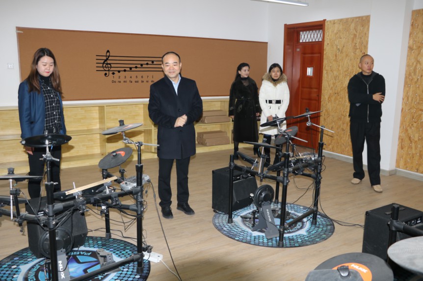 西安北大新世纪学校开展寒假前校园安全大检查