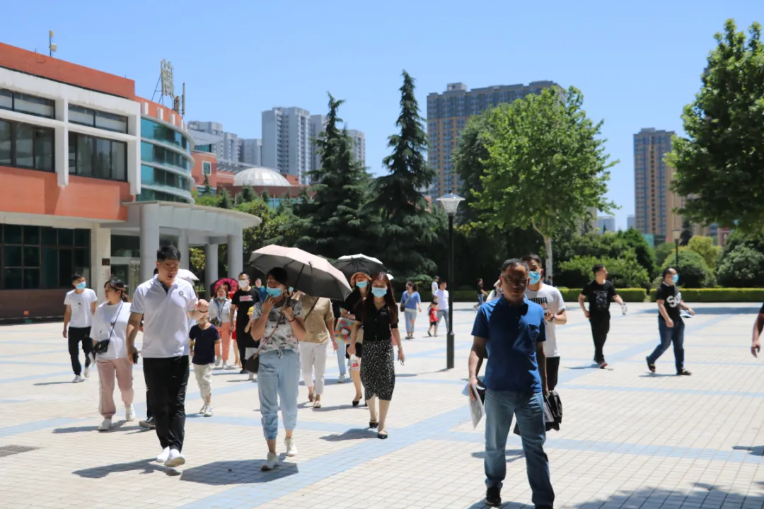 别开生面的夏日校园体验——小升初校园开放日