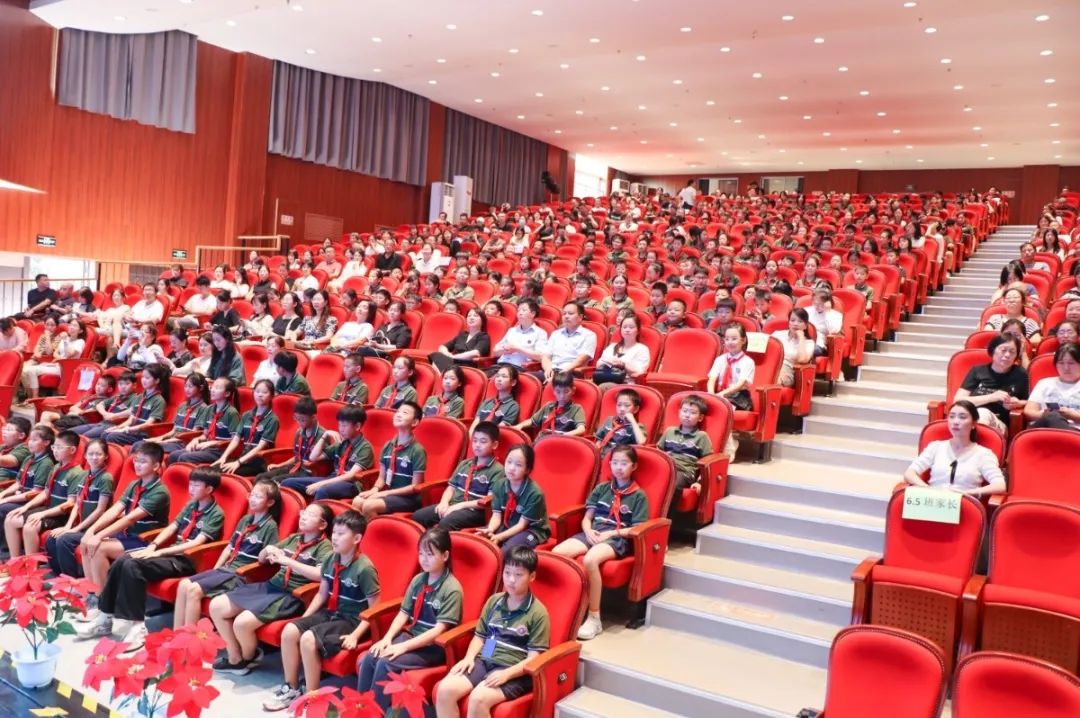行稳致远 共赢未来 | 西安藤信学校小学部六年级家校联席会